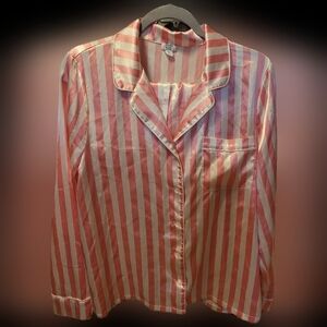 24-Crown & Ivy Pjs shirt set